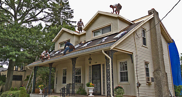 Best Commercial Roof Installation  in Freer, TX